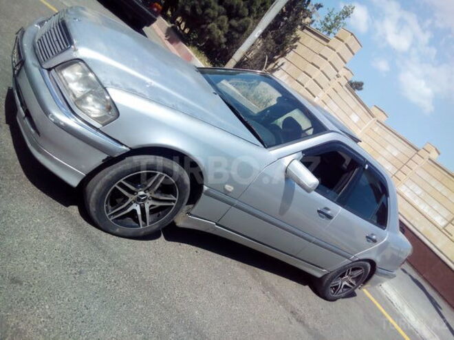 Mercedes C 240 1998, 269,852 km - 2.4 l - Bakı