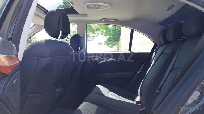 Mercedes E 240 2005, 247,000 km - 2.6 л - Bakı