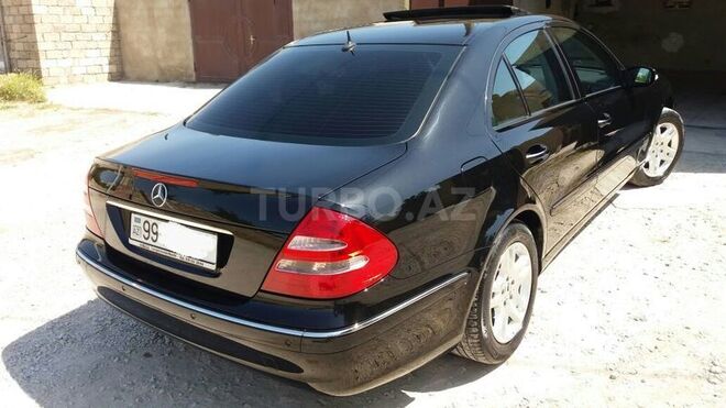 Mercedes E 240 2005, 247,000 km - 2.6 л - Bakı