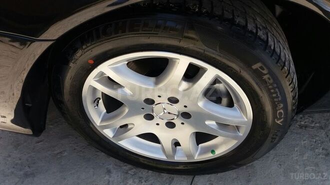 Mercedes E 240 2005, 247,000 km - 2.6 л - Bakı