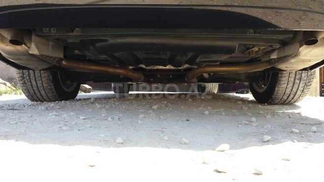 Mercedes E 240 2005, 247,000 km - 2.6 л - Bakı