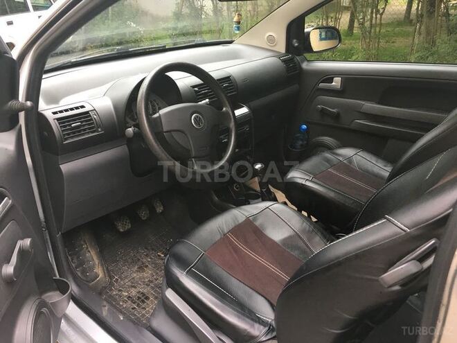 Volkswagen  2010, 218,000 km - 1.2 l - Bakı