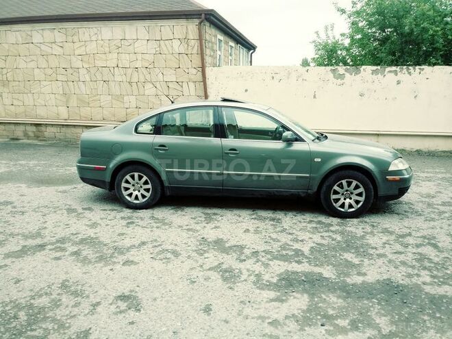 Volkswagen Passat 2002, 200,000 km - 1.8 l - Şamaxı
