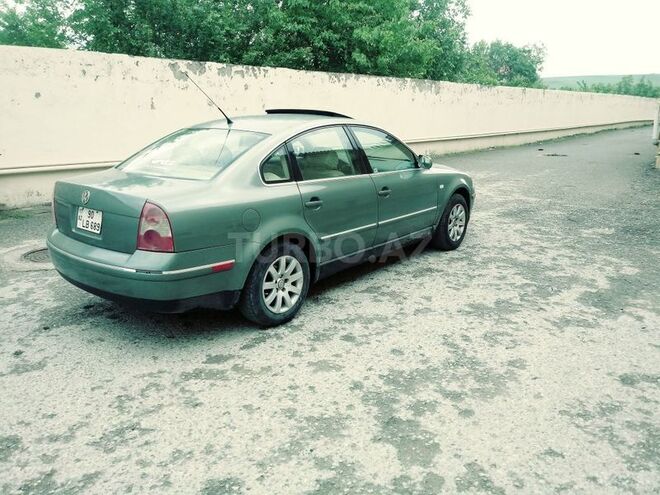 Volkswagen Passat 2002, 200,000 km - 1.8 l - Şamaxı