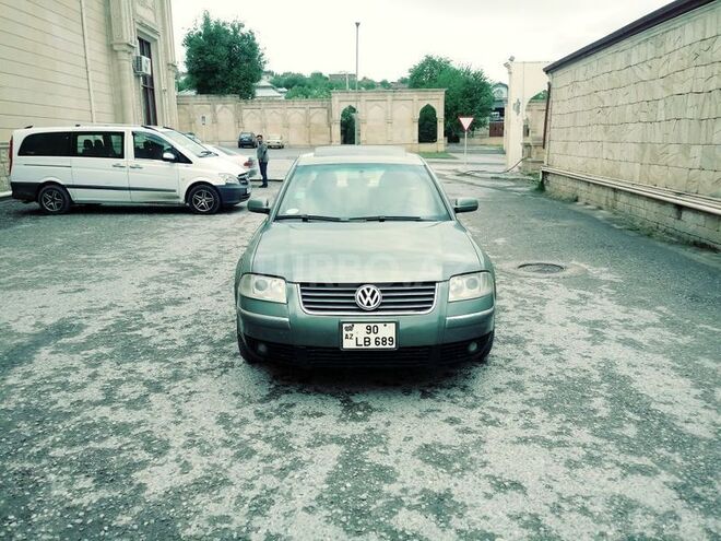 Volkswagen Passat 2002, 200,000 km - 1.8 l - Şamaxı
