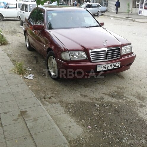 Mercedes C 200 2000, 221,831 km - 2.0 l - Ağdaş