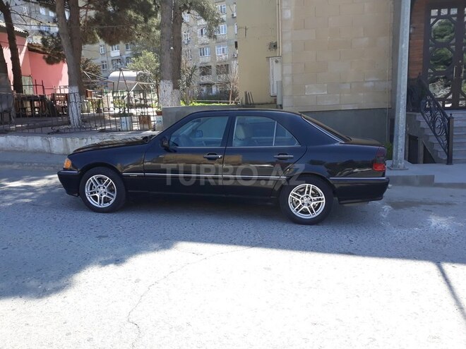 Mercedes C 230 2000, 277,000 km - 2.3 l - Bakı