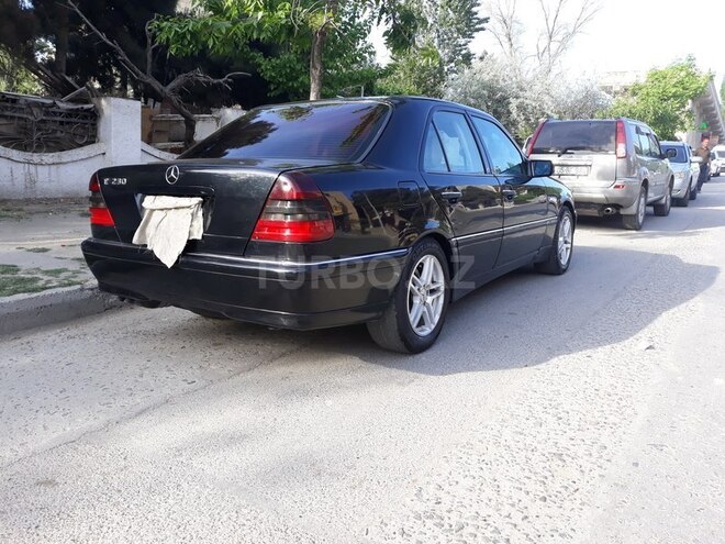 Mercedes C 230 2000, 277,000 km - 2.3 l - Bakı