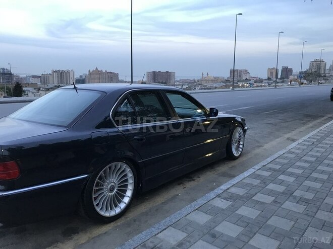 BMW 740 1995, 255,000 km - 4.0 l - Bakı