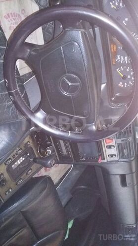 Mercedes C 280 1997, 351,267 km - 2.8 l - Bakı