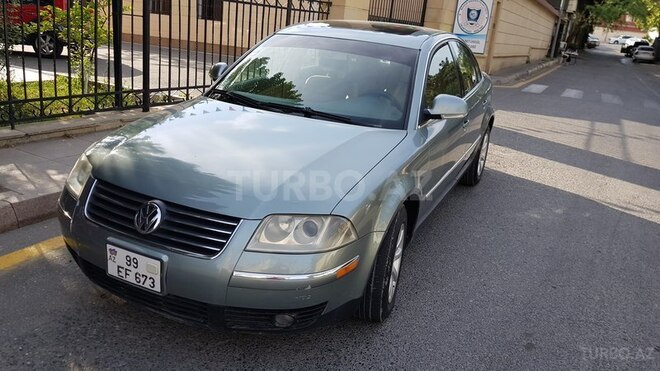 Volkswagen Passat 2004, 230,600 km - 1.8 л - Bakı