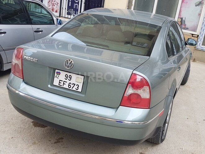 Volkswagen Passat 2004, 230,600 km - 1.8 л - Bakı