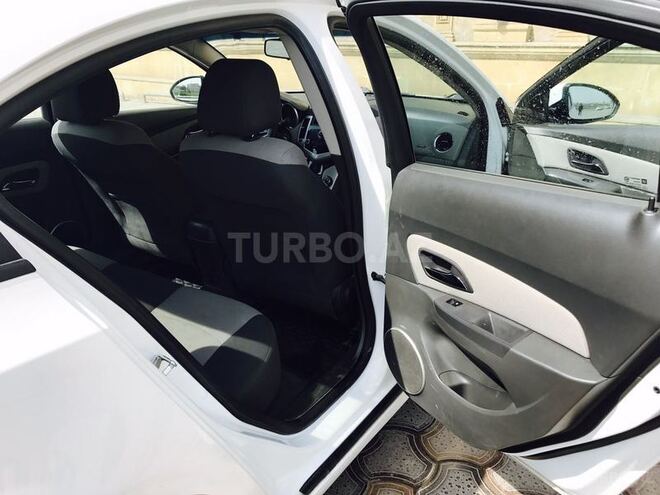 Chevrolet Cruze 2011, 19,900 km - 1.6 l - Bakı