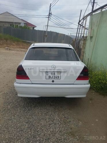 Mercedes C 240 1998, 267,000 km - 2.4 l - Bakı