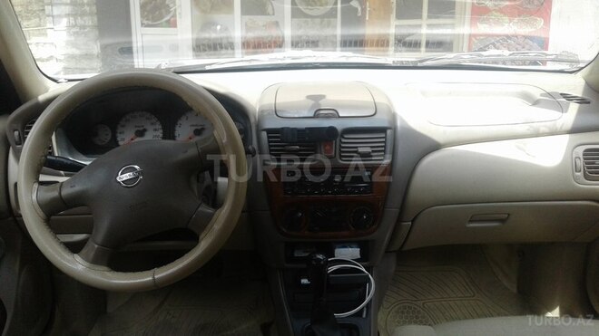 Nissan Sunny 2005, 340,000 km - 1.6 l - Bakı