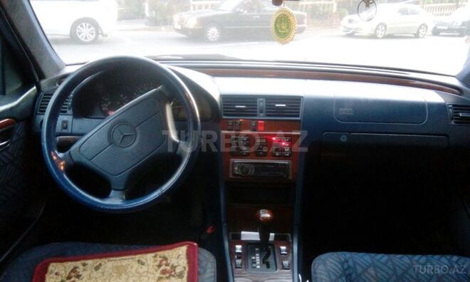 Mercedes C 280 1996, 476,000 km - 2.8 l - Bakı