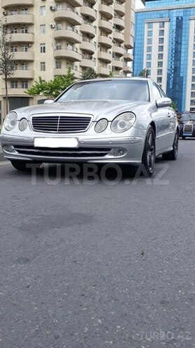 Mercedes E 270 2002, 248,000 km - 2.7 l - Bakı