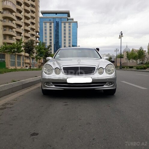 Mercedes E 270 2002, 248,000 km - 2.7 l - Bakı