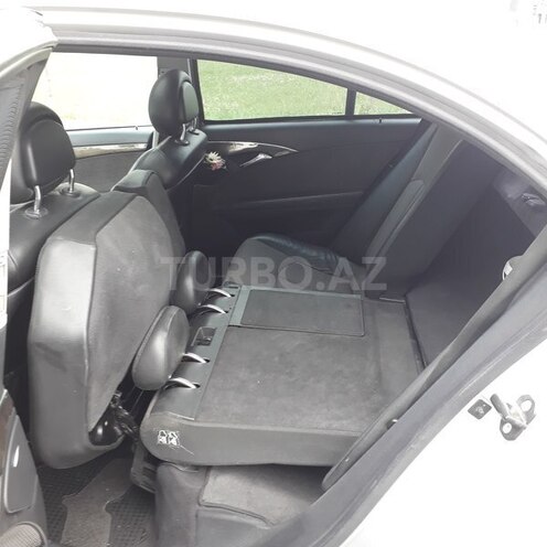 Mercedes E 270 2002, 248,000 km - 2.7 l - Bakı