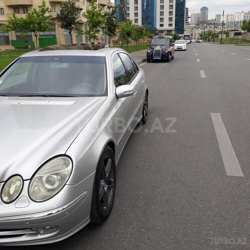 Mercedes E 270 2002, 248,000 km - 2.7 l - Bakı