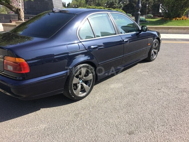 BMW 525 2001, 250,000 km - 2.5 l - Bakı