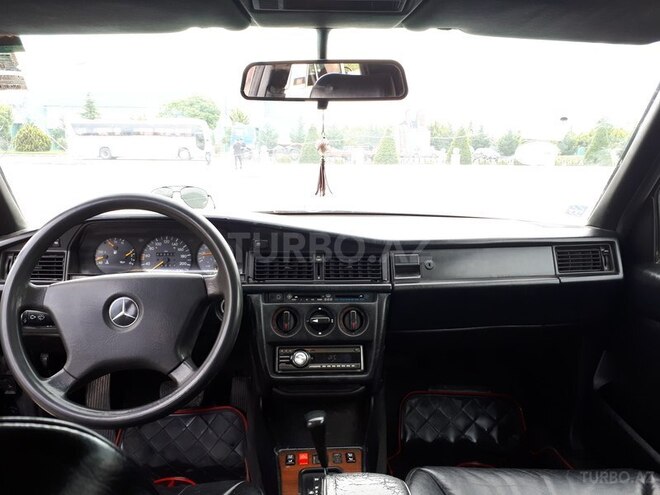 Mercedes 190 1990, 425,000 km - 2.0 l - Ağstafa