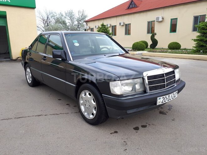 Mercedes 190 1990, 425,000 km - 2.0 l - Ağstafa