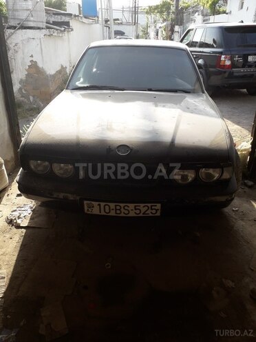 BMW 525 1994, 242,500 km - 2.5 l - Bakı