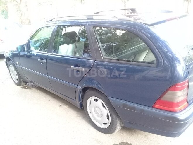 Mercedes C 220 1999, 273,800 km - 2.2 l - Bakı