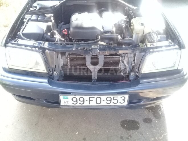 Mercedes C 220 1999, 273,800 km - 2.2 l - Bakı