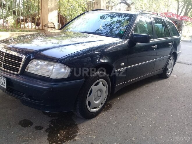 Mercedes C 220 1999, 273,800 km - 2.2 l - Bakı