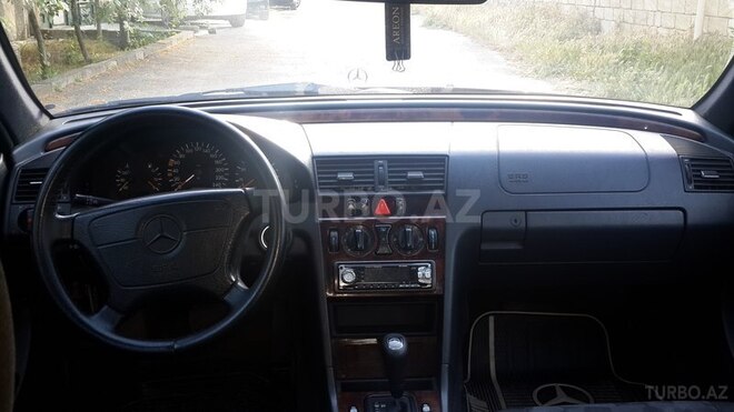 Mercedes C 180 1998, 235,000 km - 1.8 л - Xırdalan