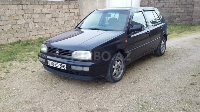Volkswagen Golf 1993, 206,700 km - 1.8 l - Bakı