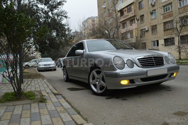 Mercedes E 280 2000, 162,000 km - 2.8 l - Bakı