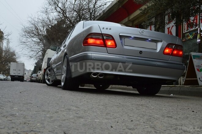 Mercedes E 280 2000, 162,000 km - 2.8 l - Bakı