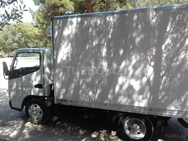 Mitsubishi Fuso Canter 2009, 165,454 km - 2.8 l - Bakı