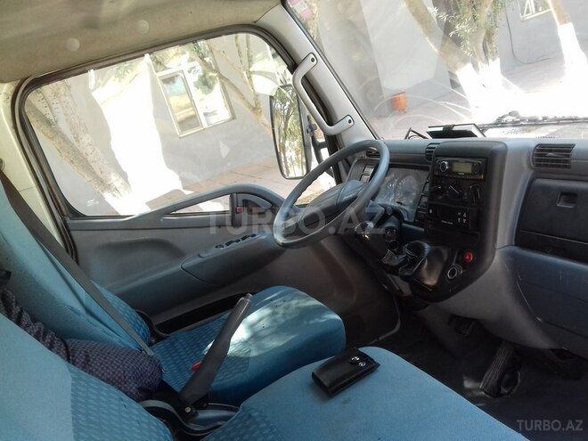 Mitsubishi Fuso Canter 2009, 165,454 km - 2.8 l - Bakı