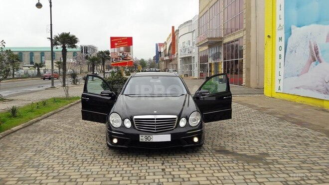 Mercedes E 350 2005, 320,000 km - 3.5 l - Bakı