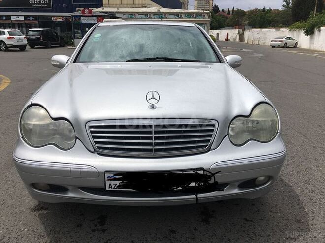Mercedes C 220 2000, 171,000 km - 2.2 l - Bakı