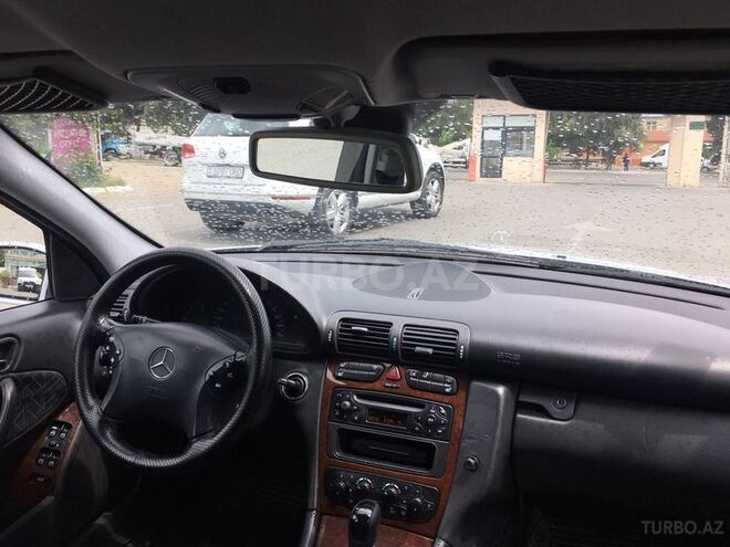 Mercedes C 220 2000, 171,000 km - 2.2 l - Bakı