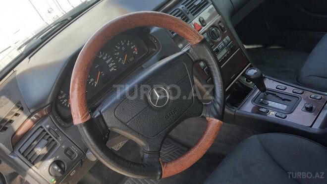 Mercedes E 230 1996, 220 km - 0.2 l - Bakı