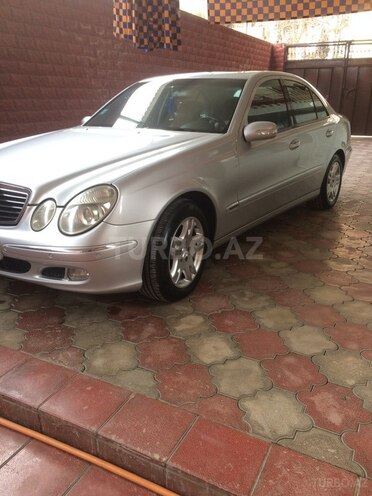 Mercedes E 220 2002, 260 km - 2.2 l - Sumqayıt