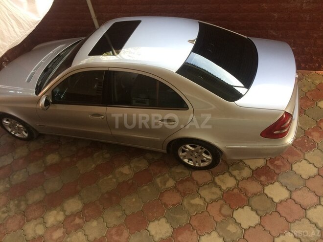 Mercedes E 220 2002, 260 km - 2.2 l - Sumqayıt