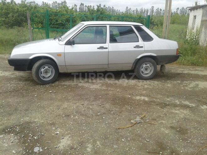 LADA (VAZ) 21099 2002, 170,000 km - 1.5 l - Qusar