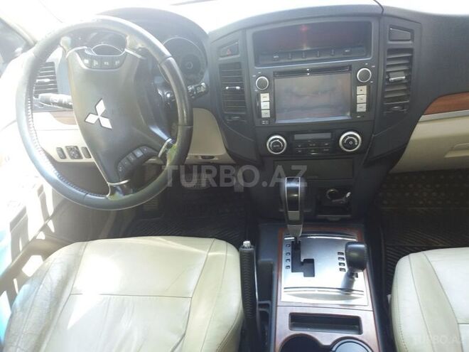 Mitsubishi Pajero 2008, 212,000 km - 3.0 l - Bakı