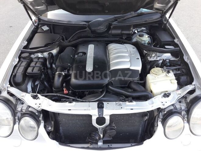 Mercedes E 270 2000, 248,000 km - 2.7 l - Bakı