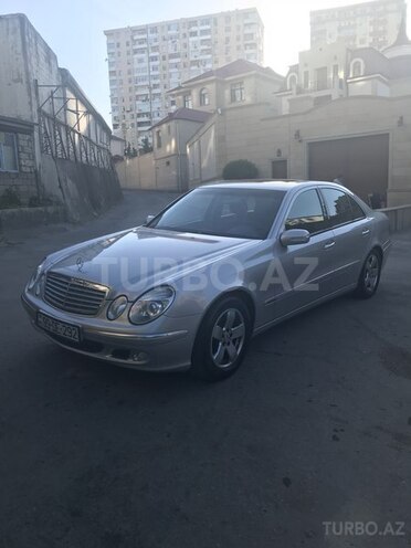 Mercedes E 240 2003, 262,000 km - 2.6 l - Bakı