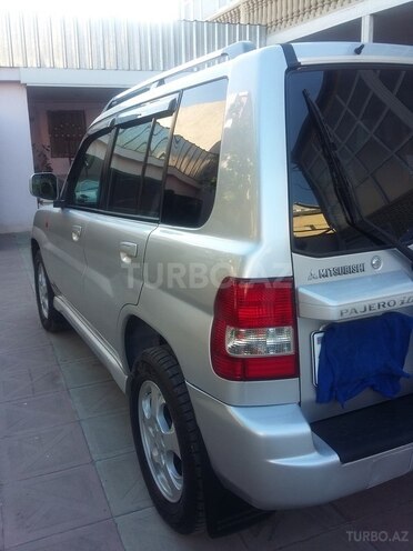 Mitsubishi Pajero io 2002, 241,000 km - 0.2 l - Bakı