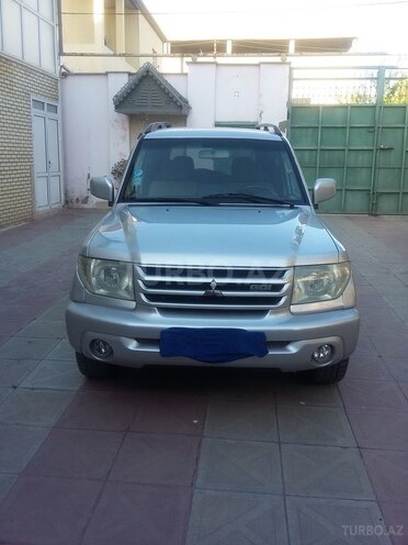 Mitsubishi Pajero io 2002, 241,000 km - 0.2 l - Bakı