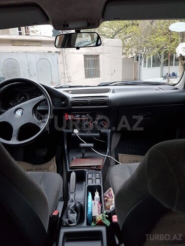 BMW 525 1992, 177,000 km - 2.5 l - Bakı